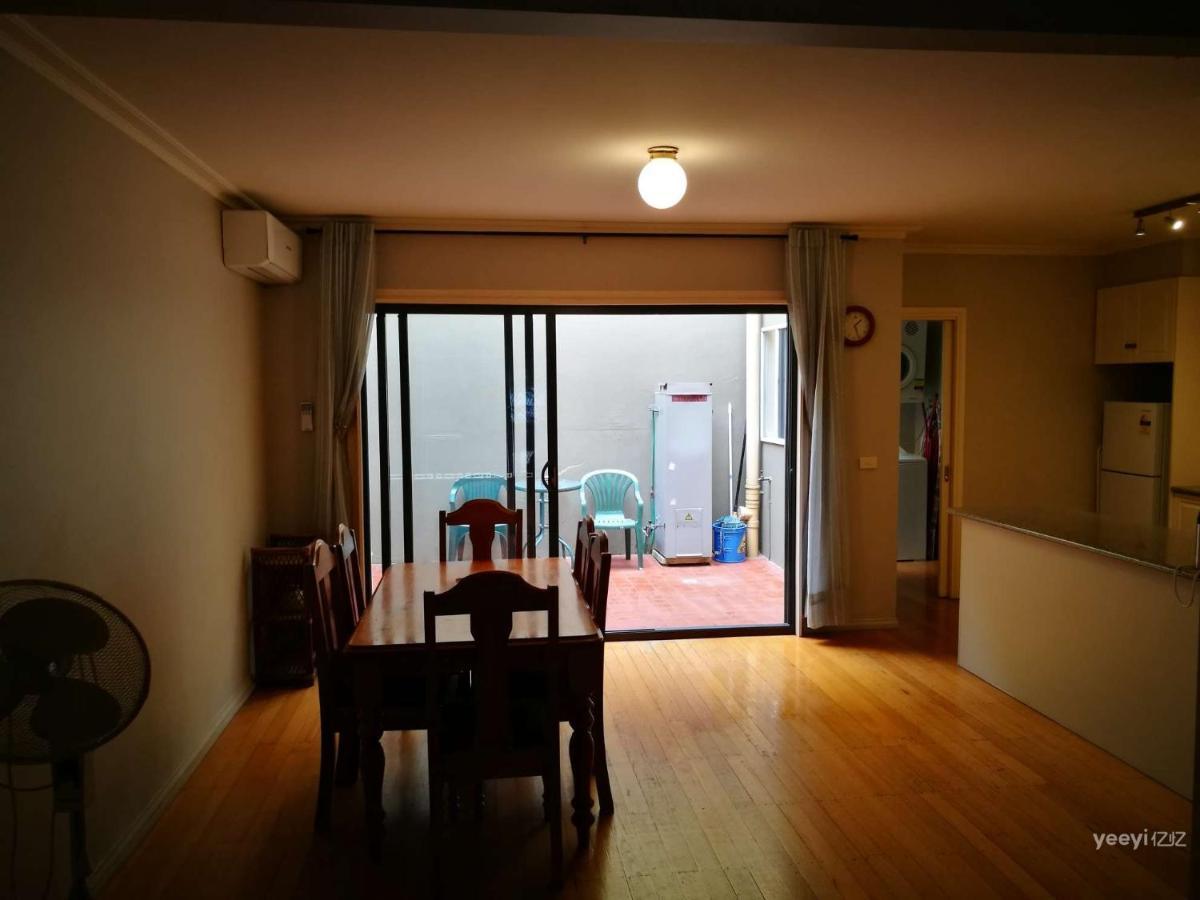 멜번 Moonee Valley Views 아파트 호텔 외부 사진